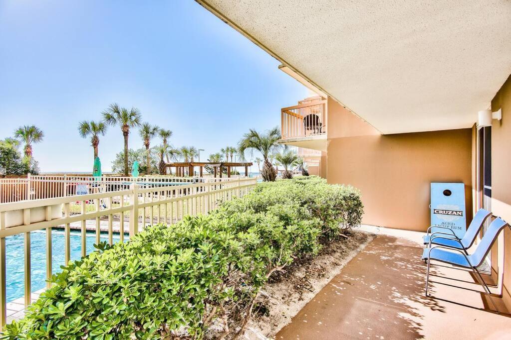 Pelican Beach Resort-Walkout Unit-On The Beach Destin Luaran gambar